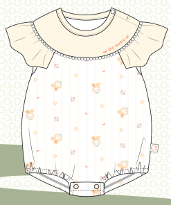 Áo dài tay cao cổ màu be thêu trang trí